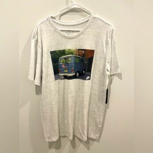 Nike T-shirt